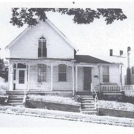 1867 Gothic Vandeventer Home Saint Joseph Exterior foto